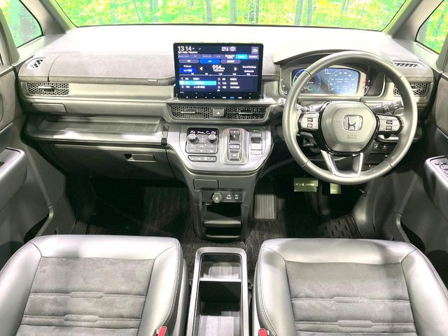 ステップワゴン2.0 e:HEV スパーダ プレミアムライン