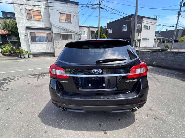 �h�T�r���H�A�V���[�V�u���b�N�����ГƎ��̋����̉��i�ŏ����Ă���܂��B���񂲑��k���������܂��B