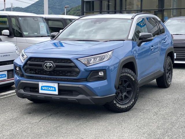RAV42.0 アドベンチャー 4WD