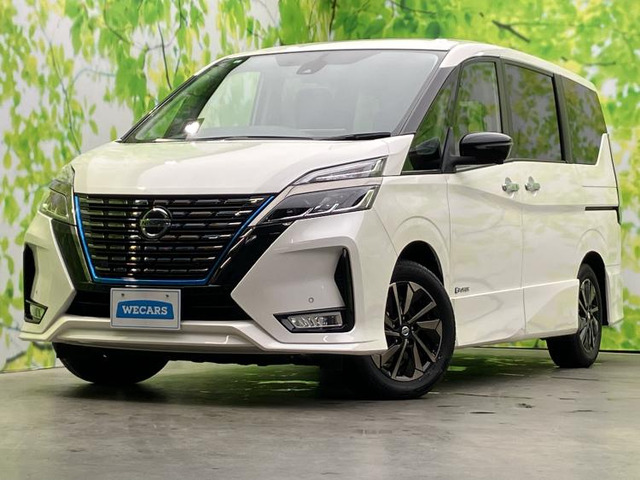 セレナ1.2 e-POWER ハイウェイスターV アーバンクロム