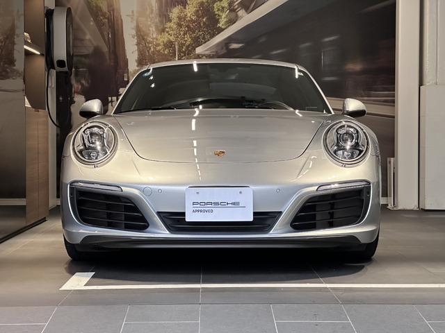 911カレラ4S PDK 4WD