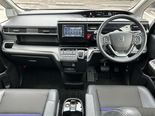 ステップワゴン2.0 e:HEV スパーダ G EX ホンダセンシング