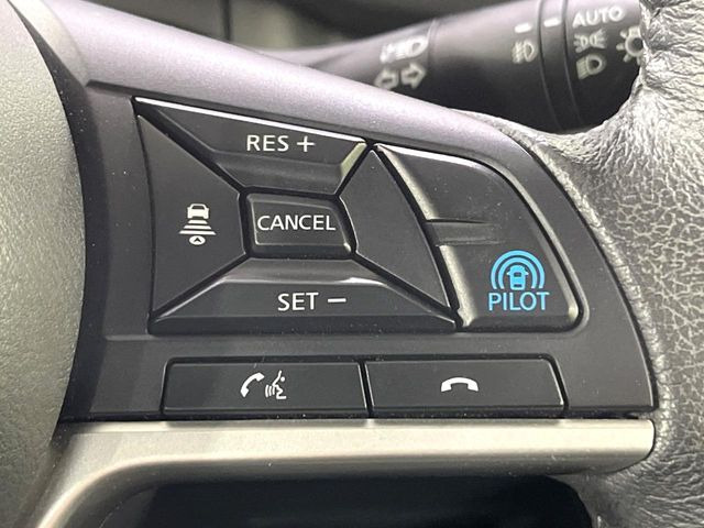 セレナ1.2 e-POWER ハイウェイスターV