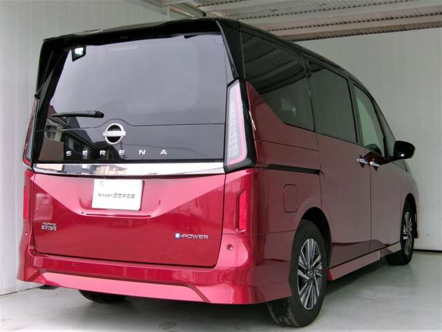 セレナ1.4 e-POWER ハイウェイスターV セカンドスライドアップシート
