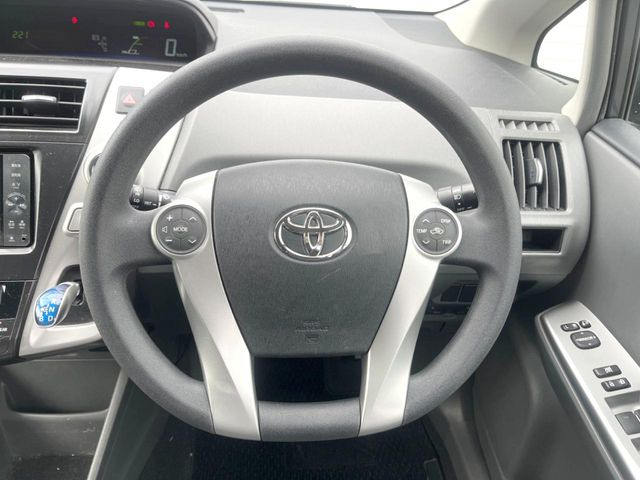 �y�X�e�A�����O�X�C�b�`�z�^�]���A�O������ڐ������炷���ƂȂ��A�I�[�f�B�I���̑��삪�\�ȕ֗��@�\!���S&���K�ȃh���C�u�����o���Ă���܂���