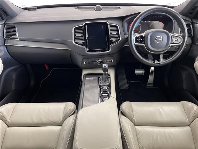 XC90D5 AWD Rデザイン ディーゼル 4WD