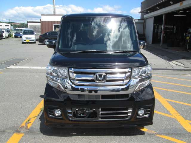 N-BOXカスタムG Lパッケージ 4WD