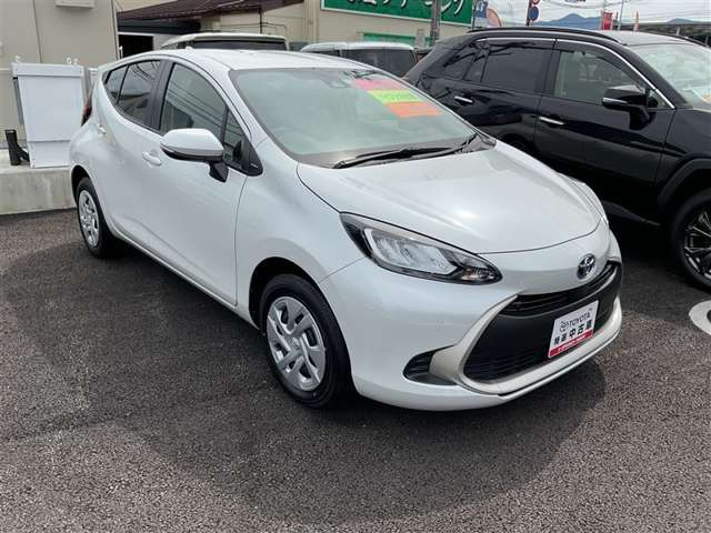 アクア1.5 G E-Four 4WD