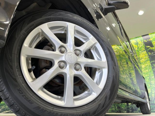 �y����14�C���`�A���~�z�C�[���z�O�ςɃ}�b�`���������A���~�z�C�[���𑕒����Ă���܂��B�e��ЊO�A���~�z�C�[����A�X�^�b�h���X�^�C�����戵�����Ă���܂��B���񂲑��k����������
