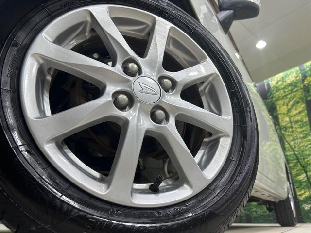 �y����14�C���`�A���~�z�C�[���z�O�ςɃ}�b�`���������A���~�z�C�[���𑕒����Ă���܂��B�e��ЊO�A���~�z�C�[����A�X�^�b�h���X�^�C�����戵�����Ă���܂��B���񂲑��k����������