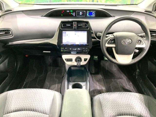 プリウス1.8 S セーフティ プラス