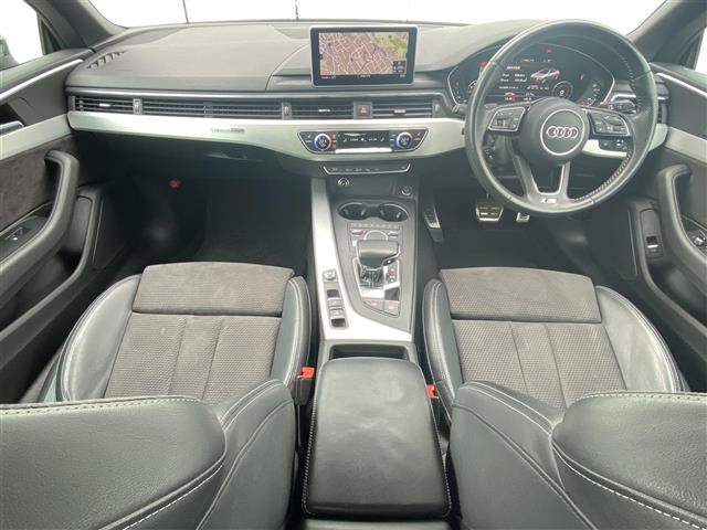 A5カブリオレ2.0 TFSI クワトロ スポーツ 4WD