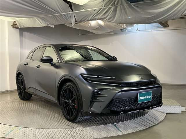 クラウンスポーツ2.5 RS ザ リミテッド マット メタル E-Four 4WD