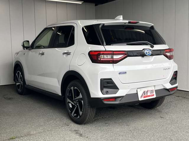 �l�C��4WD�A�y�����ԁA�R���p�N�g�J�[�ASUV�A�Z�_���A�~�j�o���A�A���Ԃ܂ŕ��L����葵���Ă���܂��B