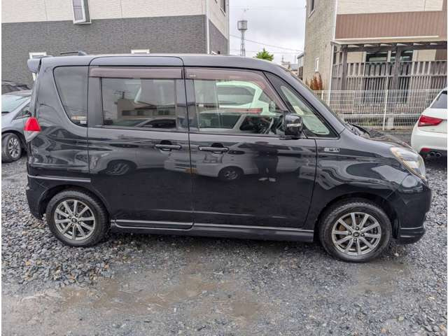 ソリオ1.2 ブラック＆ホワイトII 4WD