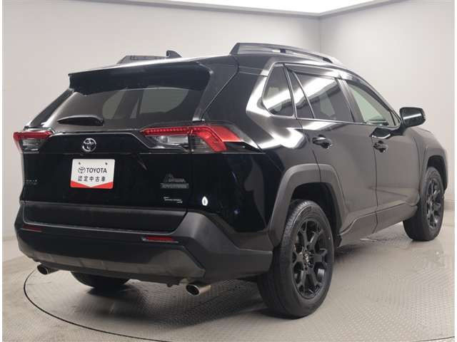 RAV42.0 アドベンチャー オフロードパッケージ 4WD