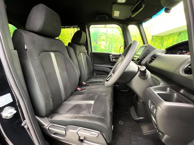 �^�]�Ȃ܂��ɂ͏\���ȃX�y�[�X������A�啿�ȕ��ł��������^�]���Ă�����������ł��B