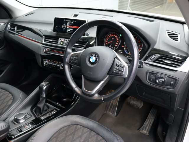 X1xドライブ 18d xライン 4WD