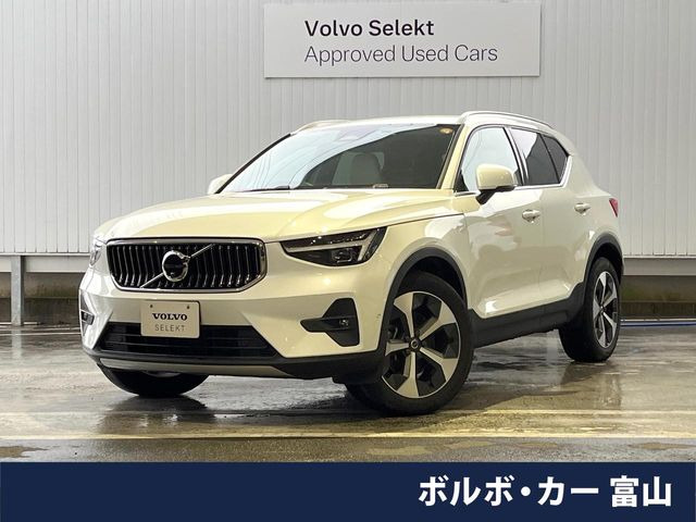 XC40アルティメット B4 AWD 4WD