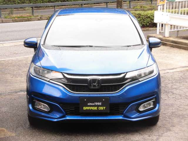 �l�C�̃t�B�b�gHV���A������f���ŁA�z���_�Z���V���O�ŁA�u���E���n�[�t���U�[�V�[�g�ŁA�i�r�ŁA�o�b�N�J�����ŁABluetooth�ŁA�A�_�v�e�B�u�N���[�Y�R���g���[���ŁA�Ԍ�2�N�����t���ŋ����̉��i^^
