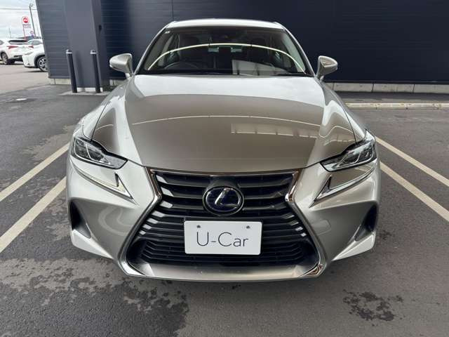 IS300h バージョンL