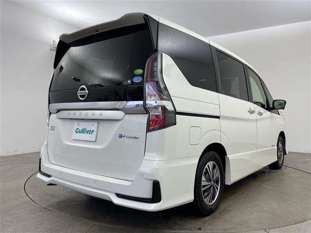 セレナ1.2 e-POWER ハイウェイスターV
