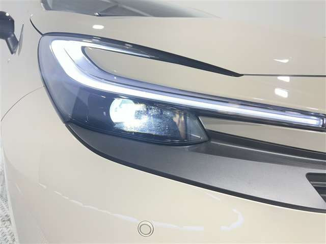 アクア1.5 G E-Four 4WD