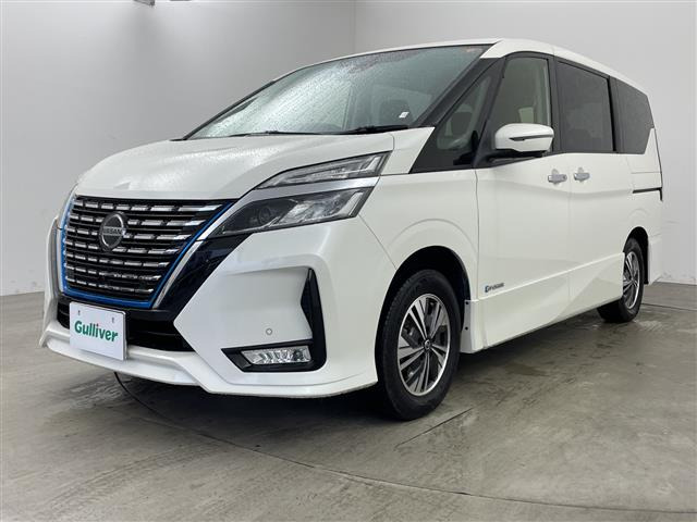 セレナ1.2 e-POWER ハイウェイスターV