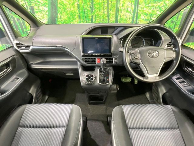 ヴォクシー2.0 ZS 煌