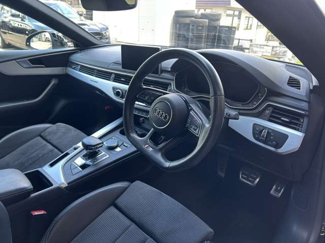 A5スポーツバック45 TFSI クワトロ スポーツ Sラインパッケージ 4WD