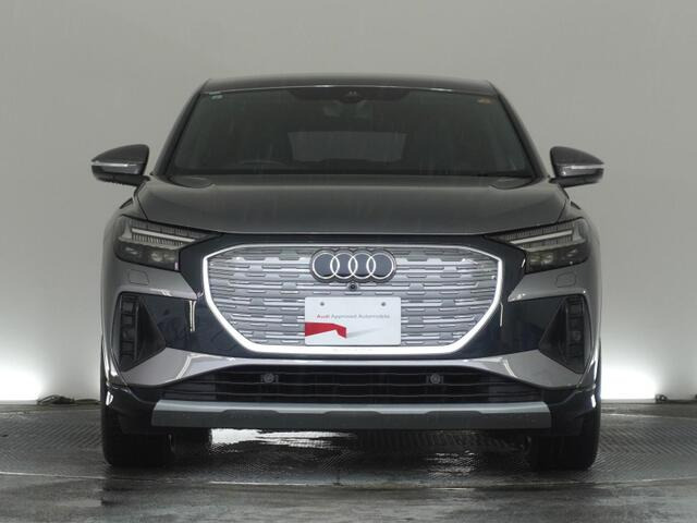 Q4スポーツバックe-tron40 アドバンスド