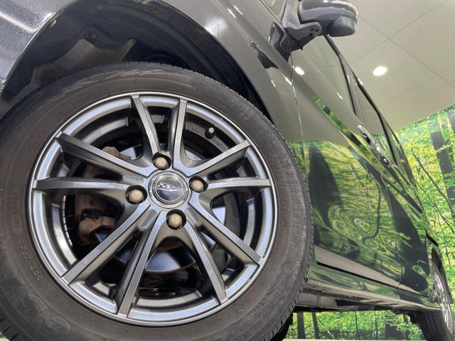 �y14�C���`�A���~�z�C�[���z�O�ςɃ}�b�`�����A���~�z�C�[���𑕒����Ă���܂��B�e��A���~�z�C�[����A�X�^�b�h���X�^�C�����戵�����Ă���܂��B���񂲑��k����������