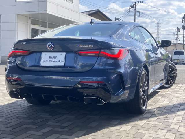 4シリーズクーペM440i xドライブ 4WD