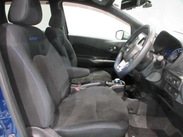 ノート1.2 e-POWER AUTECH FOUR 4WD