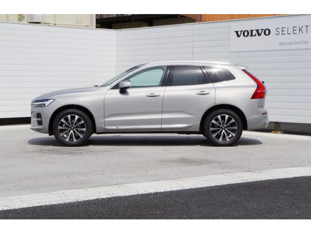 XC60アルティメット B5 AWD 4WD