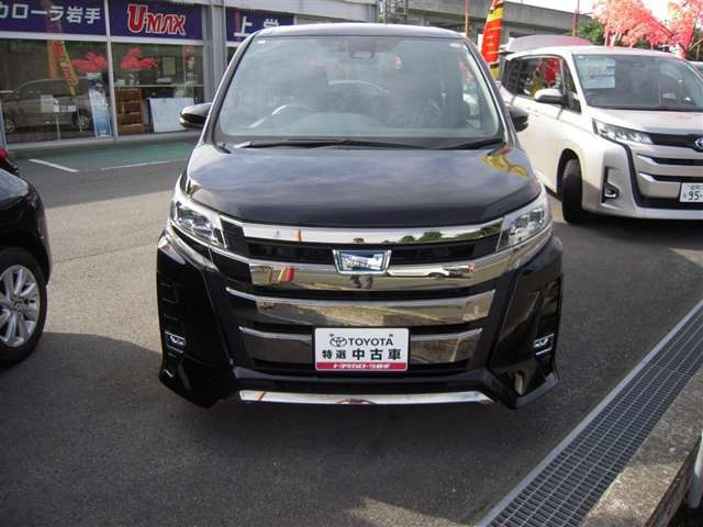 ノア1.8 ハイブリッド Si W×B II