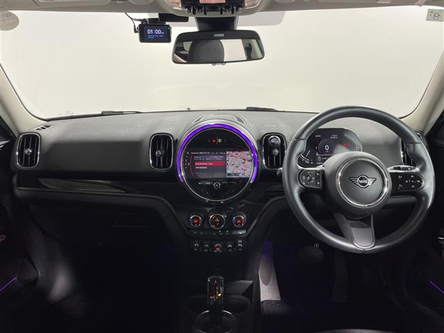 ミニクロスオーバークーパー SD オール4 4WD