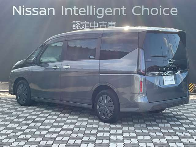 セレナ2.0 XV