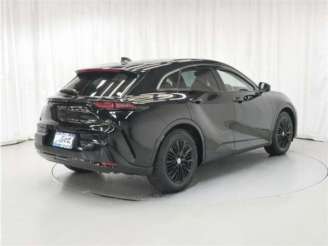 クラウンスポーツ2.5 Z E-Four 4WD