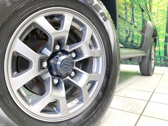 �y����15�C���`�A���~�z�C�[���z�O�ςɃ}�b�`���������A���~�z�C�[���𑕒����Ă���܂��B�e��ЊO�A���~�z�C�[����A�X�^�b�h���X�^�C�����戵�����Ă���܂��B���񂲑��k����������