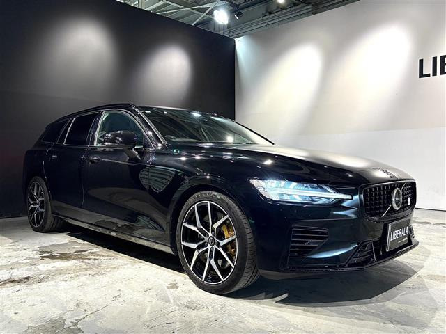 V60リチャージ ポールスター エンジニアード 4WD