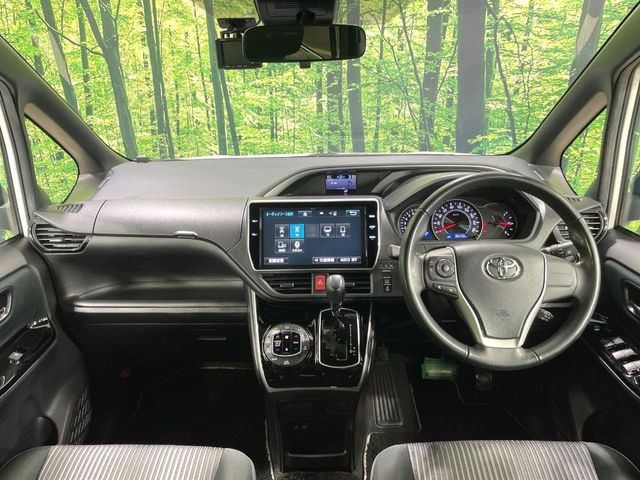 ヴォクシー2.0 ZS 煌