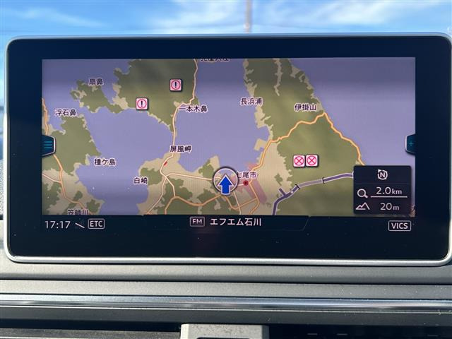 A4アバント40 TFSI スポーツ