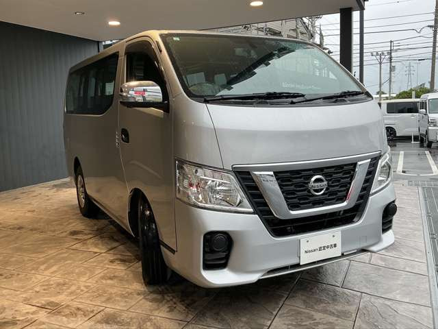 NV350キャラバンワゴン2.5 DX ロング 低床