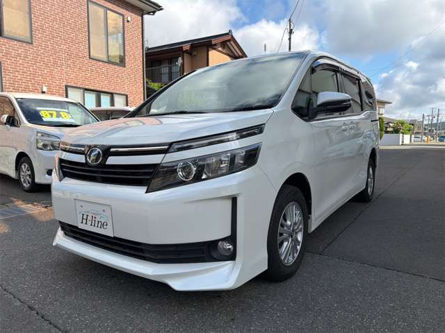 ヴォクシー2.0 V 4WD