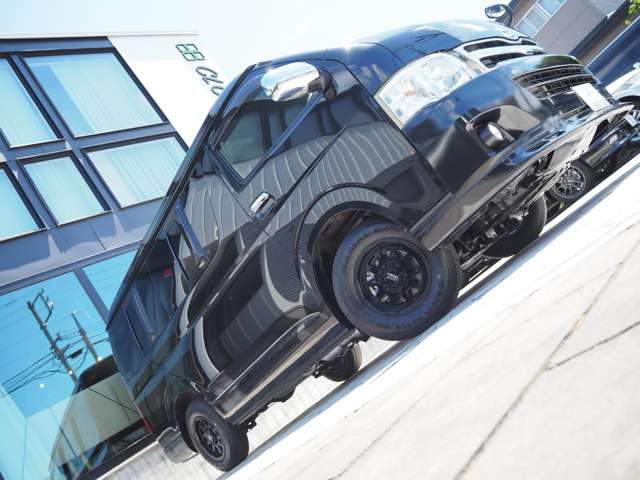���Ԃ̏�ԂŋC�ɂȂ镔�����������܂�����A���[���ɂČf�ڒ��ȊO�̉摜�⓮��������肷�邱�Ƃ��\�ł�!�J�[�Z���T�[�o�R�ɂĂ��₢���킹�������A���ڃ��[��:world_clovercars@yahoo.co.jp�܂ł��A����������