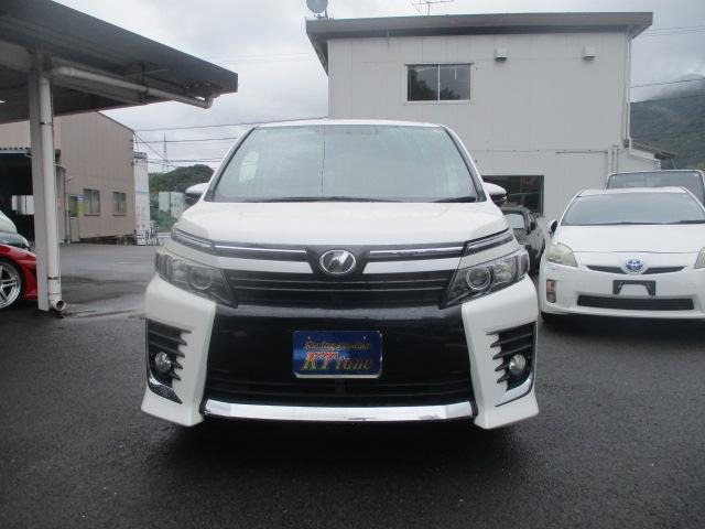 ヴォクシー2.0 ZS