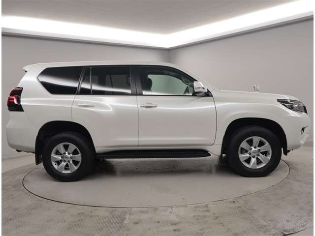 ランドクルーザープラド2.8 TX ディーゼル 4WD