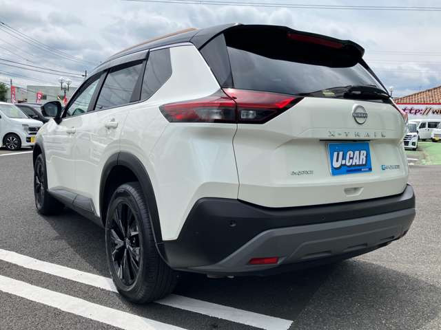 ���׈䎩���ԃO���[�v7�X�܁����݌�300���y�����Ԃ���O�ԁA�����ăg���b�N�܂ŉ��ł��戵���Ă���܂��􃌃��^�J�[��ό��o�X��