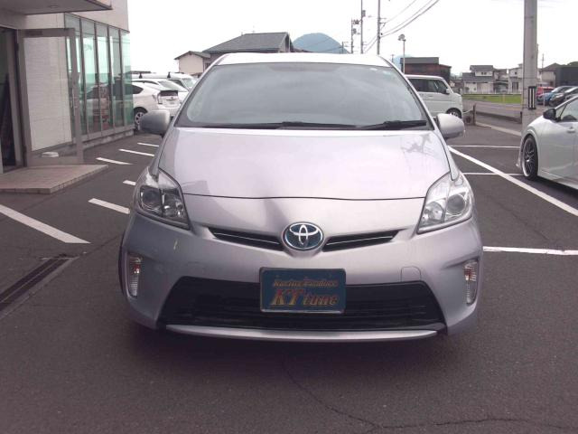プリウス1.8 S